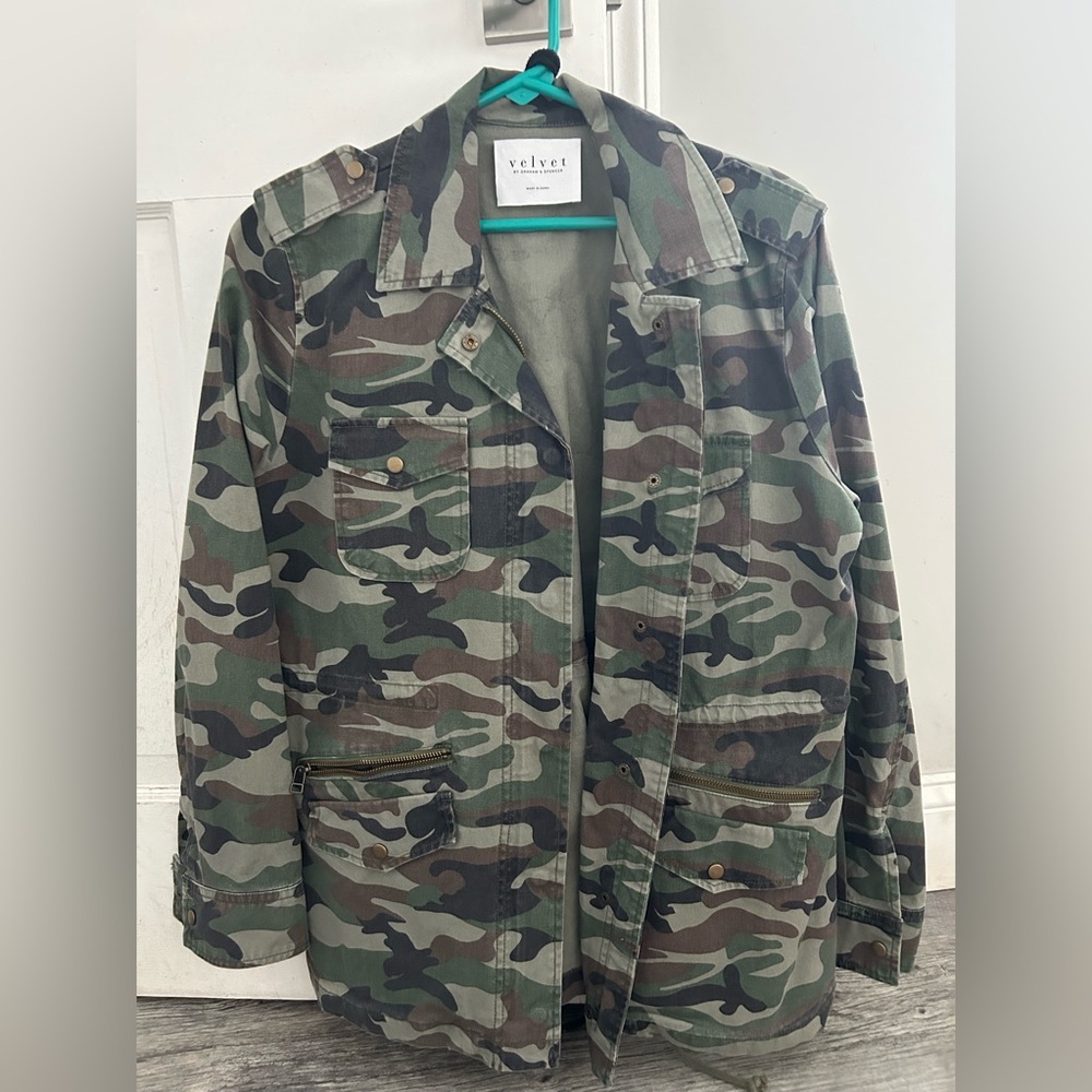 NWOT VELVET by GRAHAM & SPENCER Cotton Camouflage Drawstring Zip/Snap